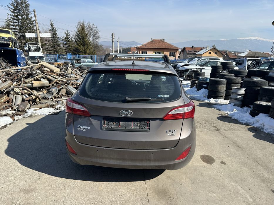 Hyundai I30 1.6 crdi НА ЧАСТИ