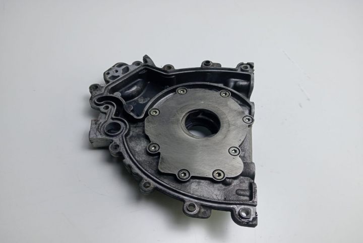 Pompa ulei   2.7 d 4R8Q6600AC Land Rover Range Rover a 3-a generatie