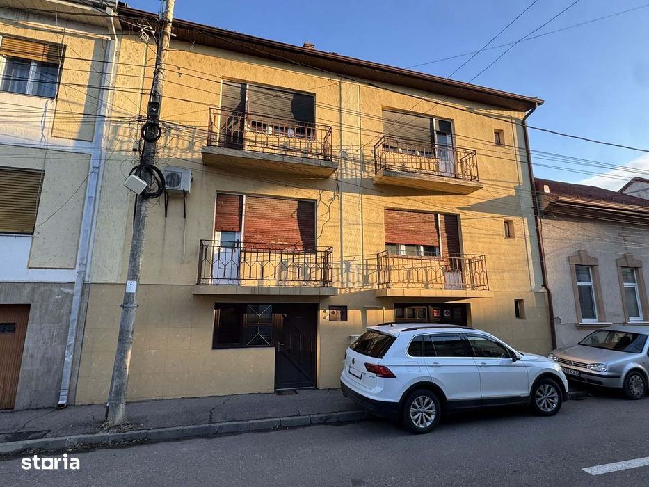 Casa P+2+M , Centru Nou , Ideal investitie (clinica , birouri)
