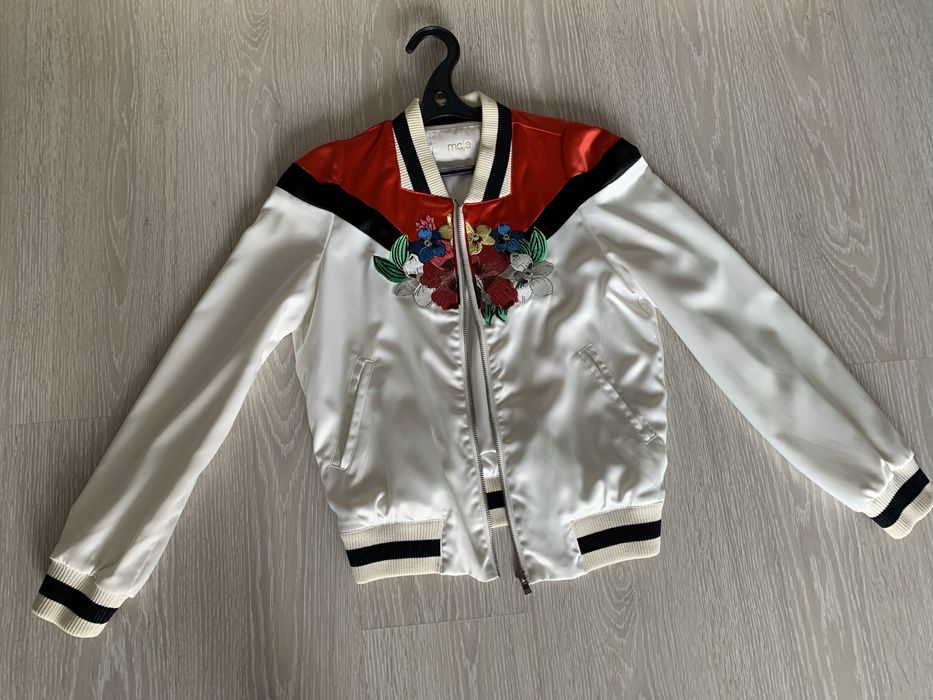 Продаю красивую куртку