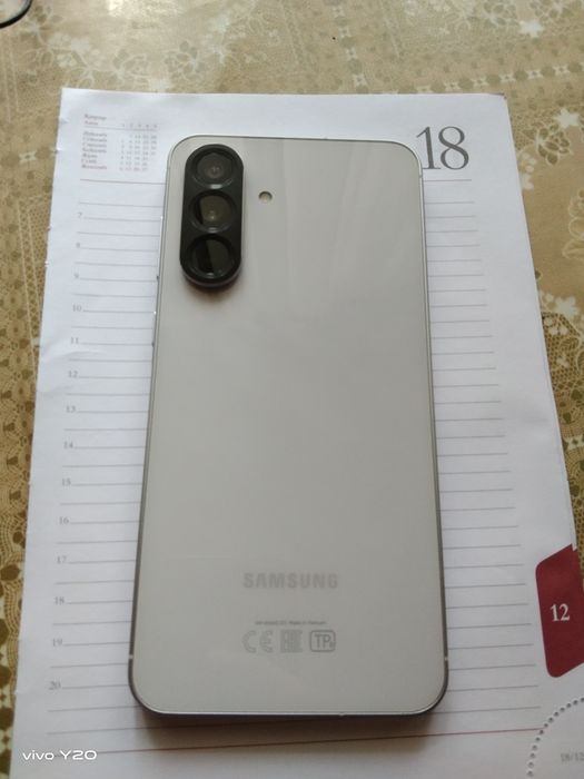 Продам Самсунг А56. Срочно.
