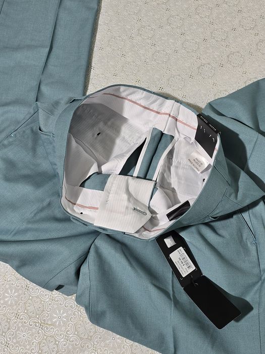 Pantaloni barbati costum , marime 48