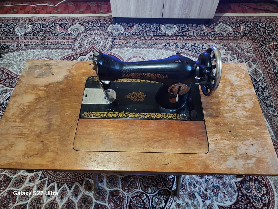 Продаётся ножная швейная машина Подольск