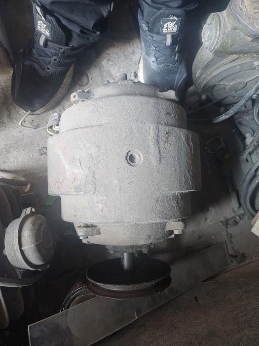 Продам электромоторы