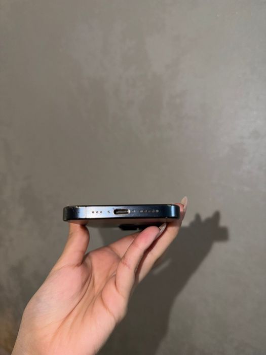 Iphone 15 Pro без гарантий