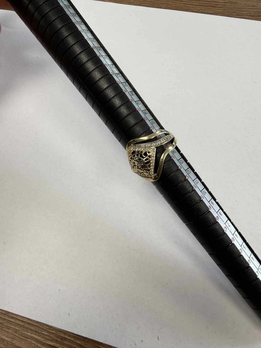 Продавам Златен Дамски Пръстен 14к 585