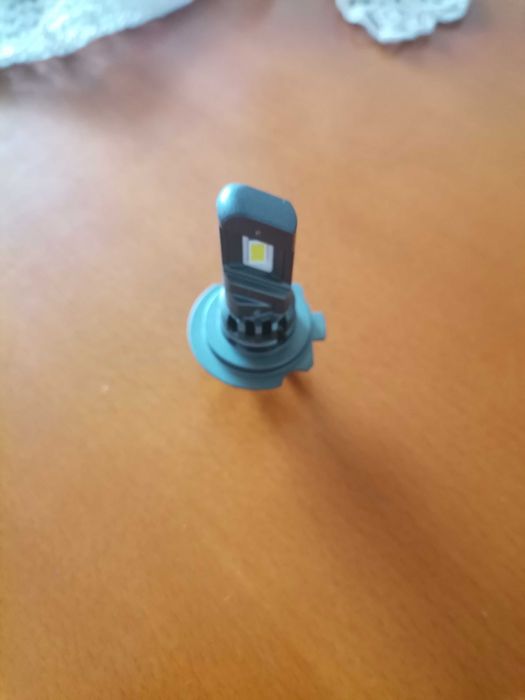 Автомобилни крушки H7 - LED HEADLIGHT DXBE и LED BULB E4X