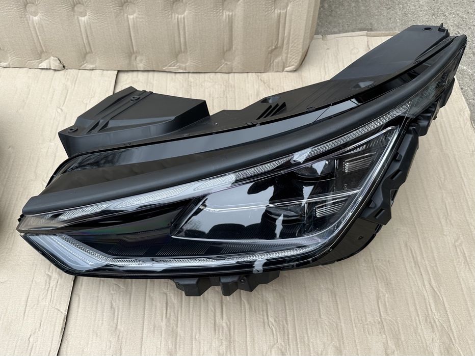 Faruri, Far stanga / Far dreapta KIA EV6 2021-2024