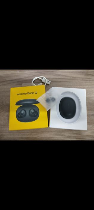 Наушник realme buds q