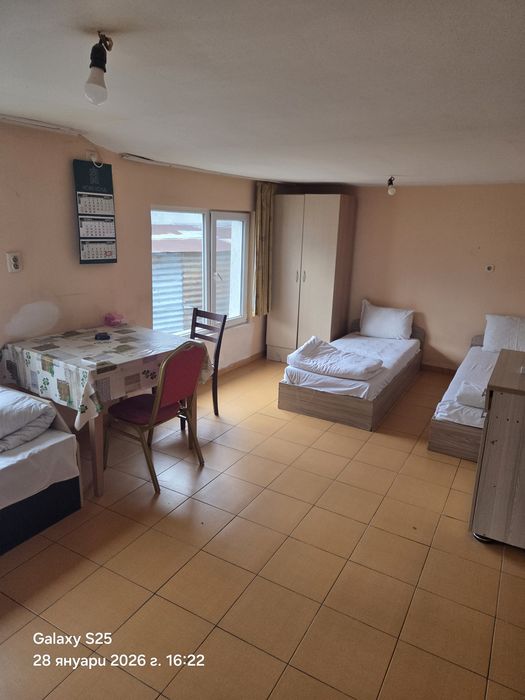 Къща под наем без хазяй