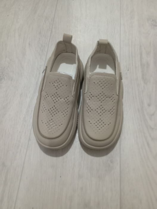 Женская  обувь  новый