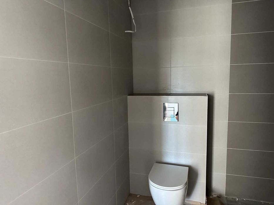 Тристаен апартамент с АКТ 16