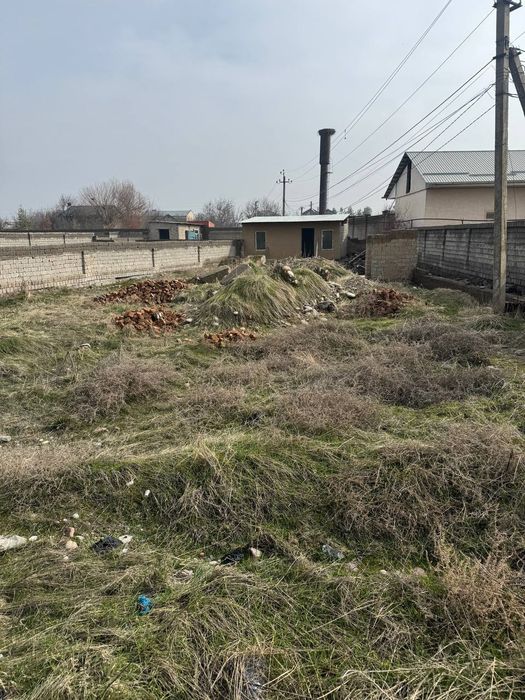 Янги Узбекистон богига якин Уч чинор махалласида 6-соток ер сотилади