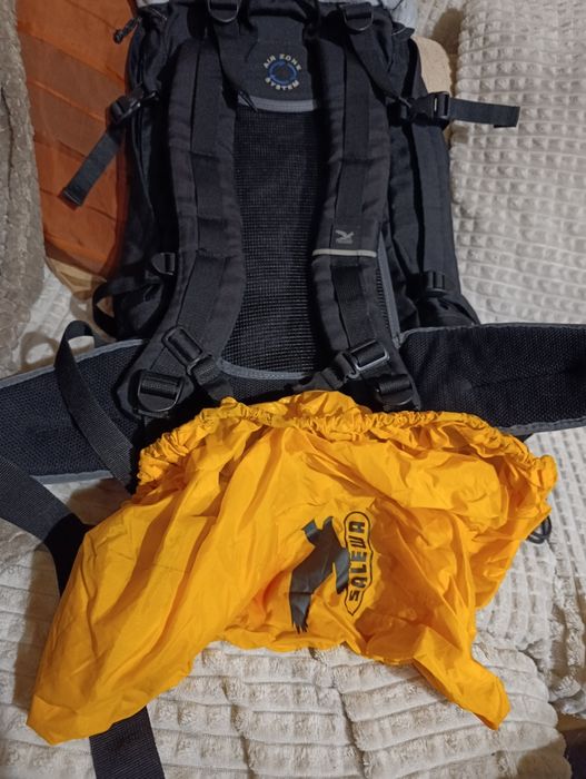 Туристическа раница Salewa "Summit 36" с Rain cover