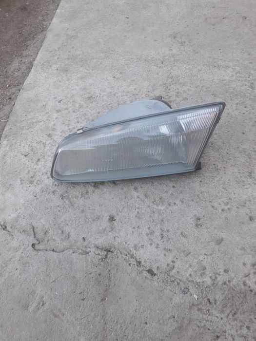 Фары для автомобиля