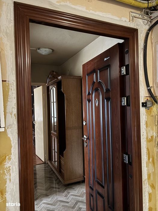 Proprietar vand apartament 2 camere, Vlaicu Arad — fotografia 1