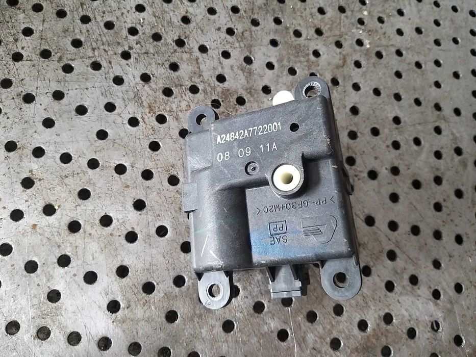 Motoras clapeta aeroterma nissan qashqai j10 a24842a7722001
