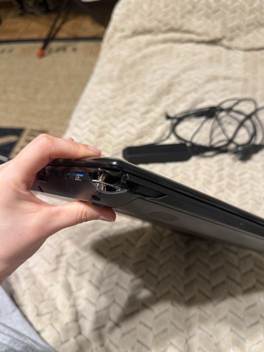 Срочно продам на запчасти Lenovo