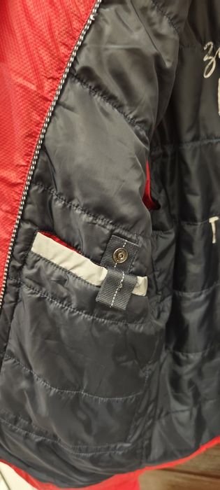 Geacă de iarnă unisex CAMP DAVID pe Roșu Bordeaux

Design și funcționa