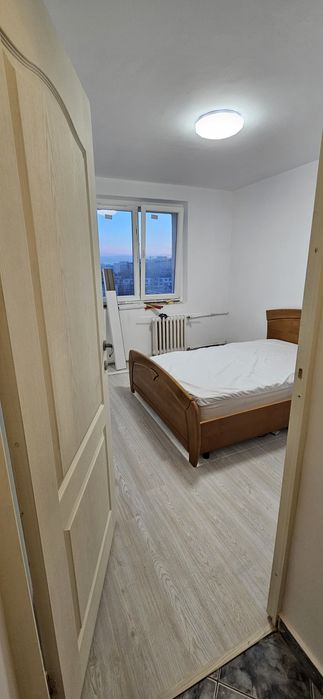 Închiriez Apartament cu doua camere