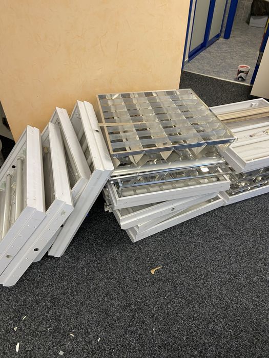 Офис осветление Лампи 10 броя