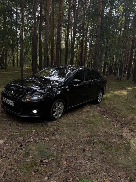 Volkswagen polo 2014 года.