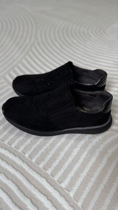 Срочно обувь на весну