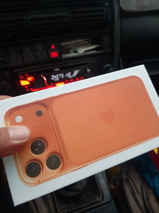 Айфон 17 телефон