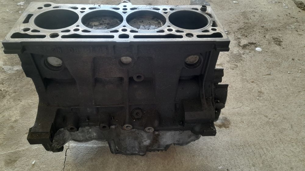 Продам блок двигателя