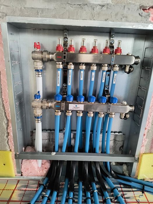 Executăm instalații electrice și sanitare