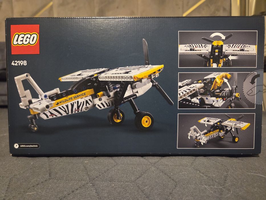 Lego Technic 42198 Bush Plane