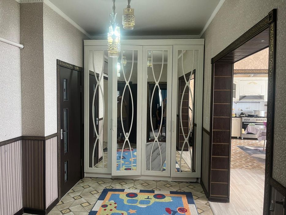 Үлкен үй сатылады