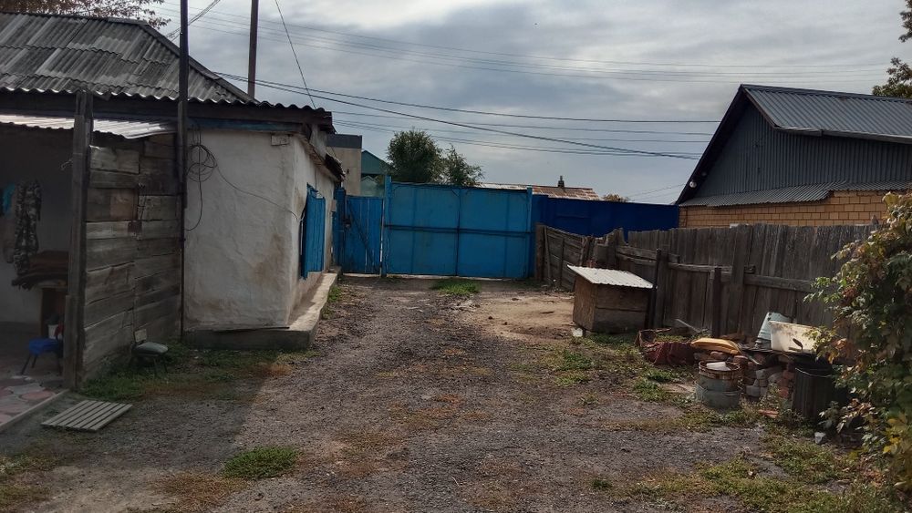 Продам дом  в центре