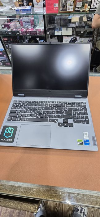 Lenovo LOQ 15IRX10