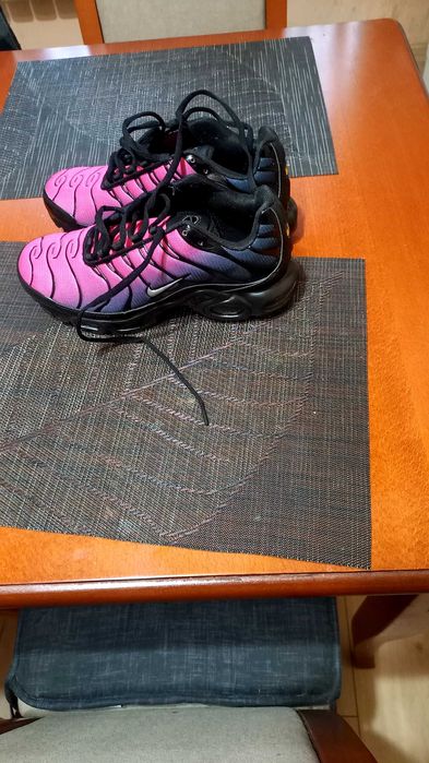 Дамски маратонки Найк 39 номер