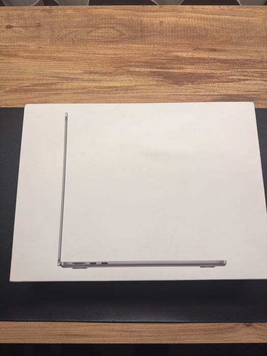 Macbook air M3 16gb