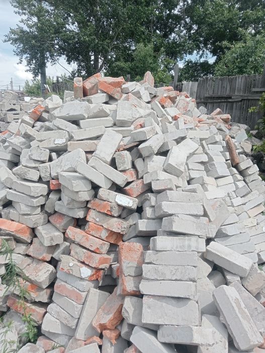 Продам кирпич.силикат.красный.
