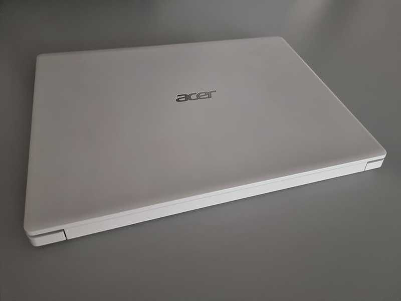 ACER Aspire 1 Laptop Qualcomm Snapdragon 7c 700 Series Windows 64 Arm