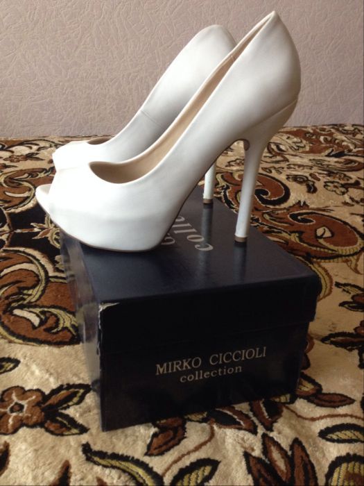 продам классные туфли