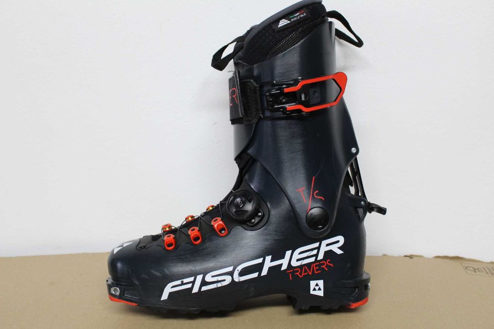 Clapari ski/schi de tura Fischer Travers ts boa nr 42
