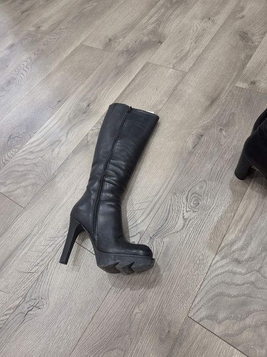 Продам кожаные сапоги Fabiani срочно