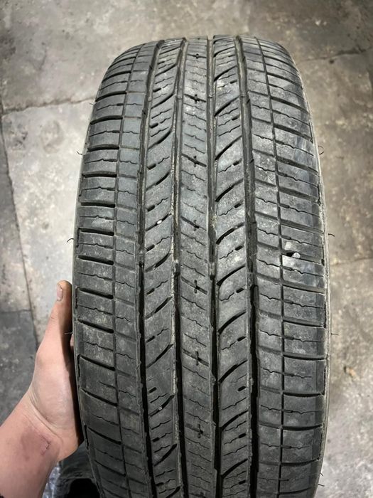 Автомобильнве шины 215/60 R17