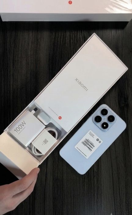 Xiaomi 17 Чисто нов