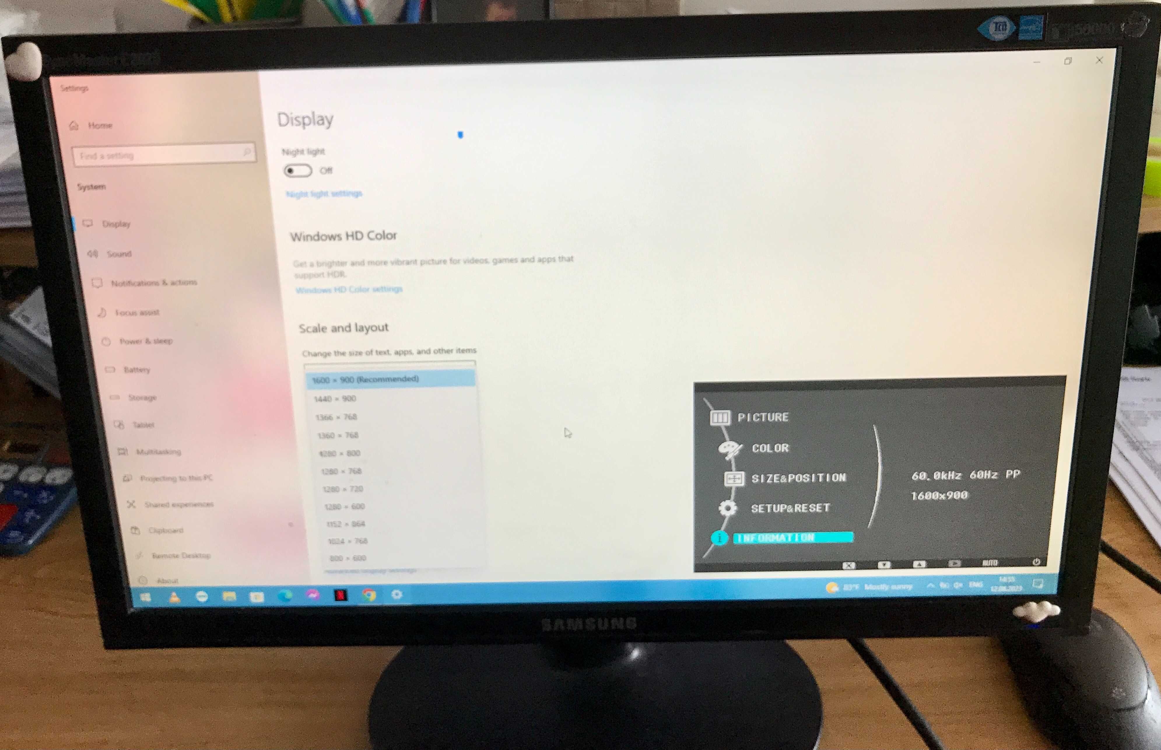 Monitor Samsung SyncMaster E2020 Romanesti • OLX.ro