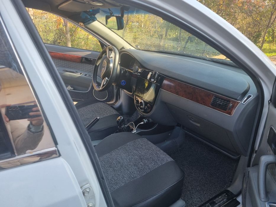 Lacetti 1.8 2-pazitsiya