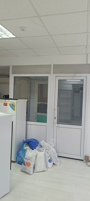 Пластиковый перегородка