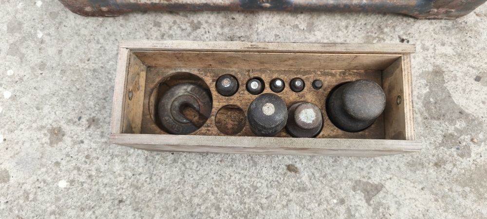 Весы старинные (антиквариат)