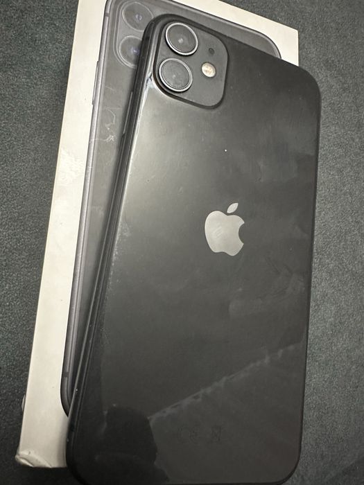 Продам  айфон 11