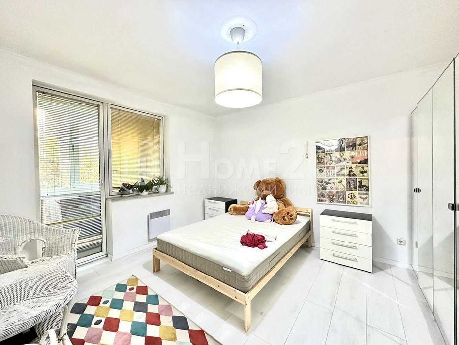 Дава се под наем Тристаен апартамент в София, Лозенец - 115 кв.м за 407.49 € - Снимка #5