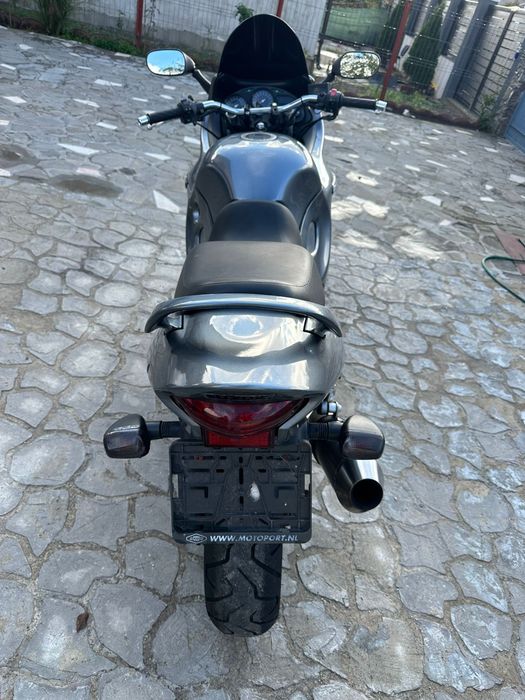 Suzuki gsxf750 2002